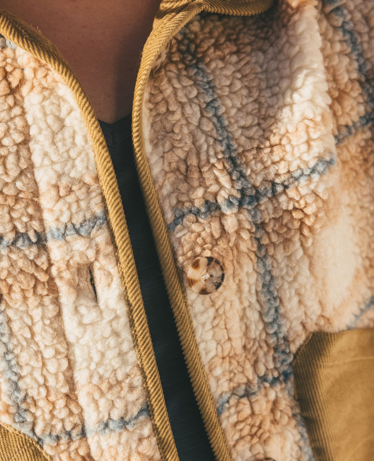 Toad&Co Women's Recycled Sherpa Jacket - Sustainable Warmth