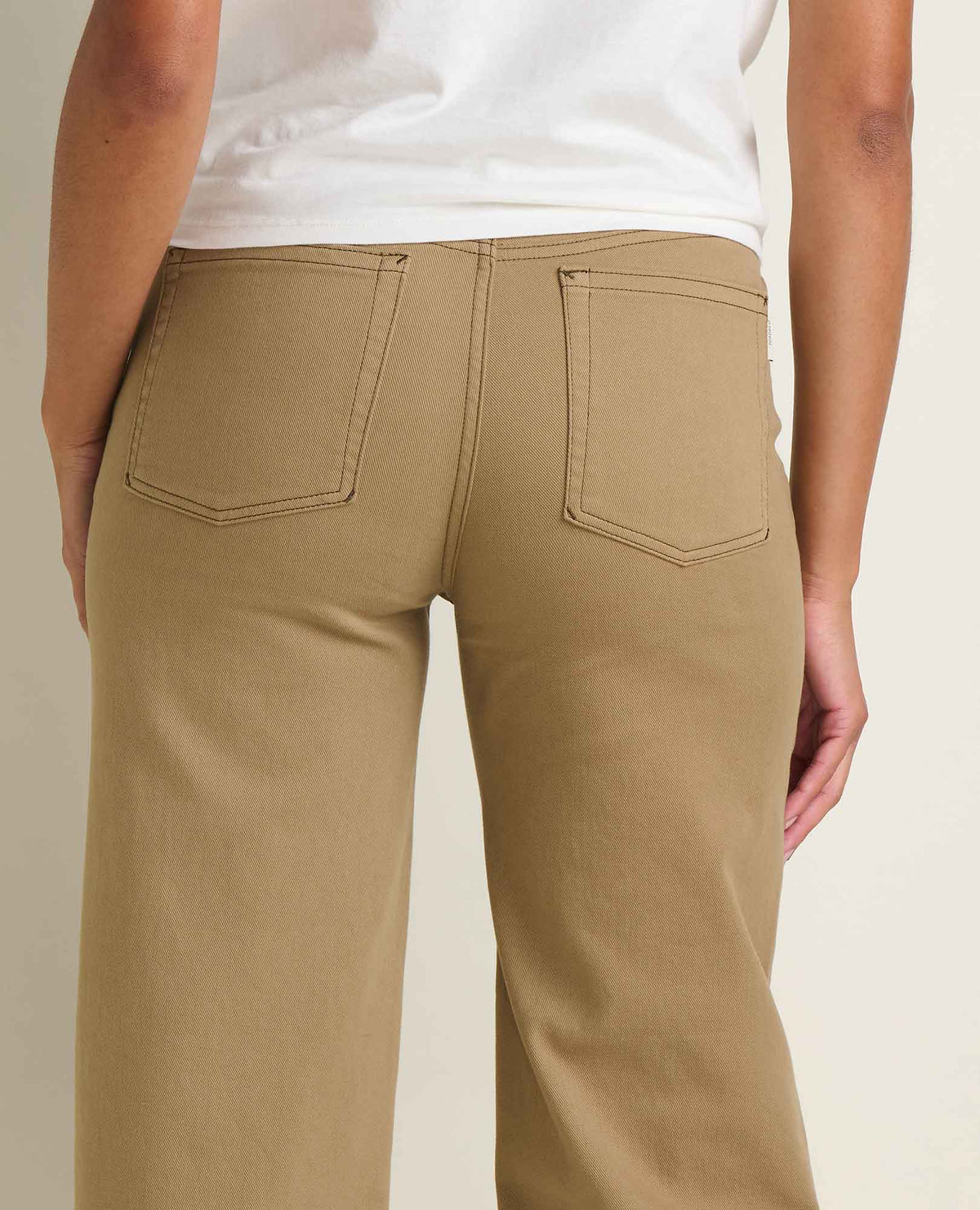 Toad&Co Women's Tamarack Straight Jean - Organic Cotton Stretch Denim
