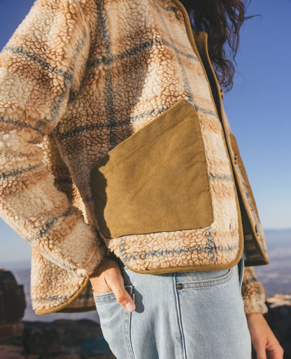 Toad&Co Women's Recycled Sherpa Jacket - Sustainable Warmth