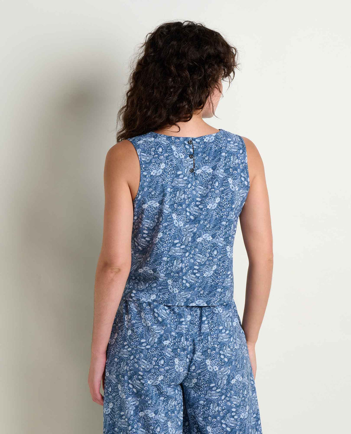 Toad&Co Sunkissed Button Back Tank - Lightweight Quick-Dry Travel Tank