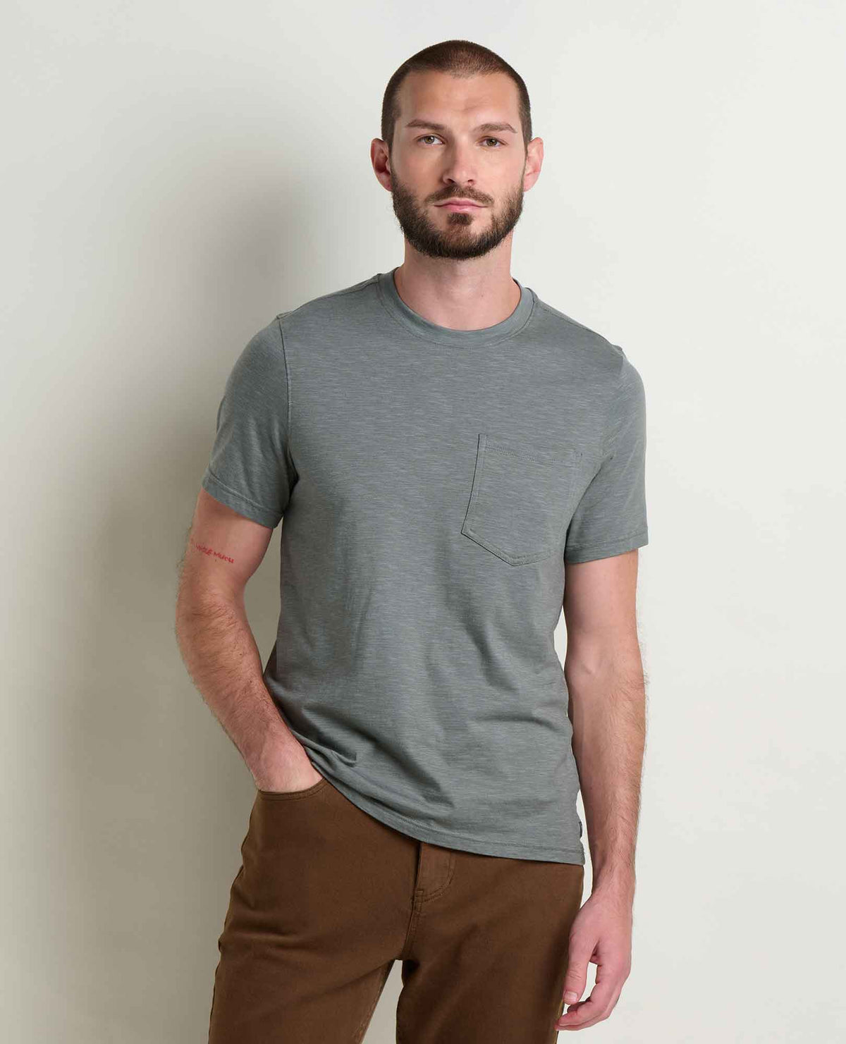 Toad&Co Tempo Crew Pocket Tee - Effortless & Eco-Friendly