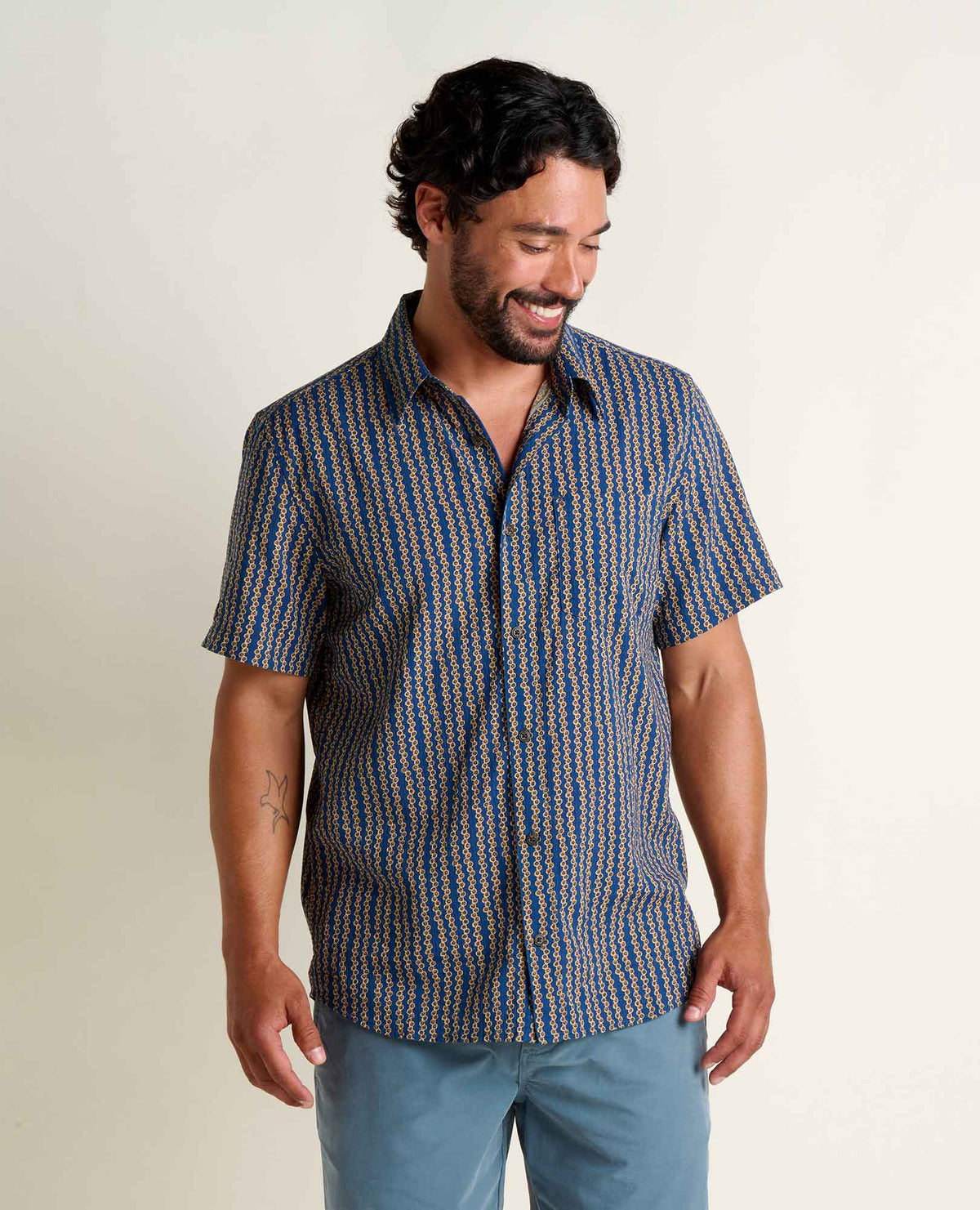 Toad&Co Men's Fletcher Shirt - Organic Cotton Stretch Seersucker Shirt